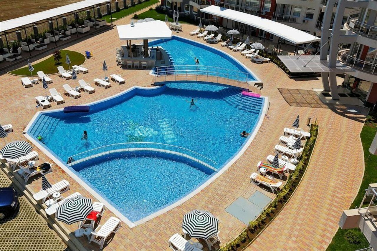 Emberli Aparthotel Lozenets Exterior photo