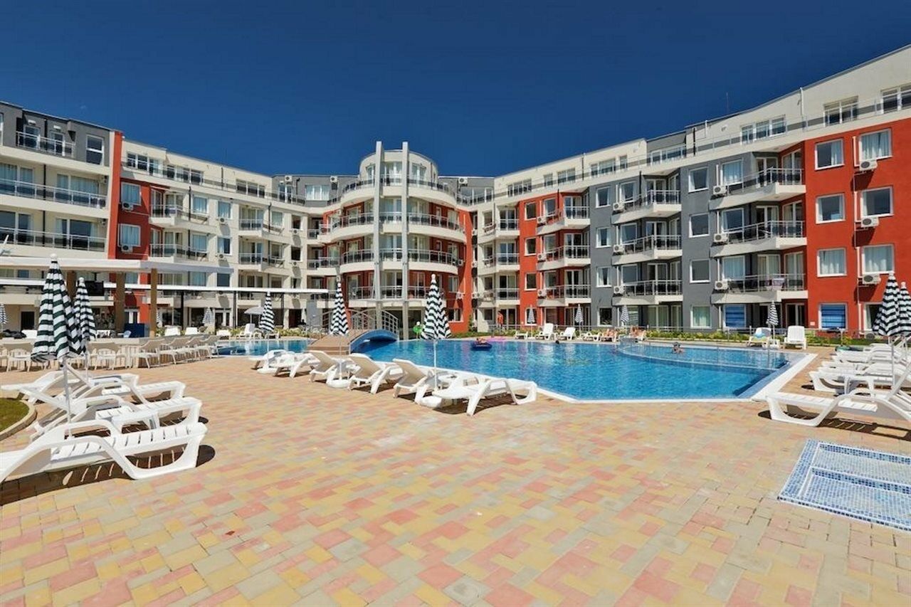 Emberli Aparthotel Lozenets Exterior photo